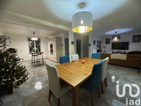 Maison 7 pièces de 150 m² à Villeneuve-sur-Yonne (89500)