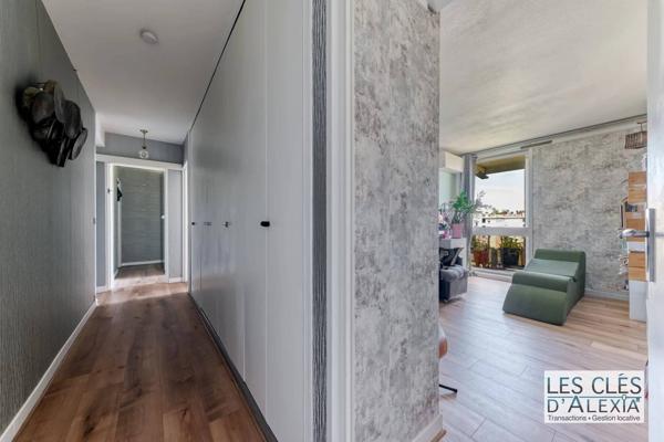 Superbe appartement familial rénové avec balcon filant – Résidence de standing avec parc & tennis
