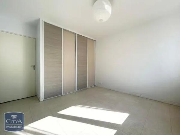 Appartement à louer 3 pièces 84.34m² Nantes (44000)