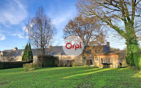 Maison à louer    5 pièces •  Limerzel