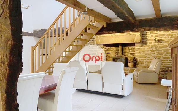 Maison à louer    5 pièces •  Limerzel