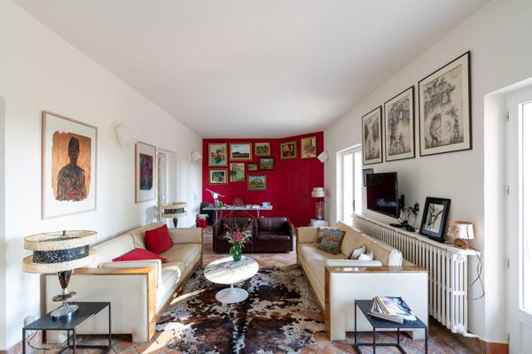 Visan (84820) PROPRIETE - 450 m² sur terrain de 3 400 m² avec piscine