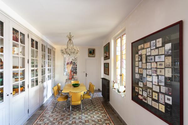 Visan (84820) PROPRIETE - 450 m² sur terrain de 3 400 m² avec piscine