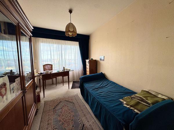 Appartement Orleans 3 pièces de 85.63 m2 avec balcon, ascenseur, parking et cave