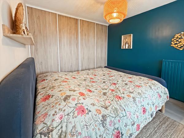 Appartement duplex dernier étage  avec ascenseur secteur Camille Claudel Palaiseau DPE C