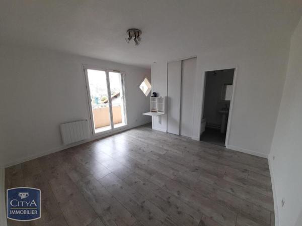 Appartement à louer 1 pièce 22.6m² Clermont-Ferrand (63000)
