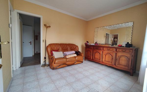 Maison à vendre    3 pièces •  Noiseau