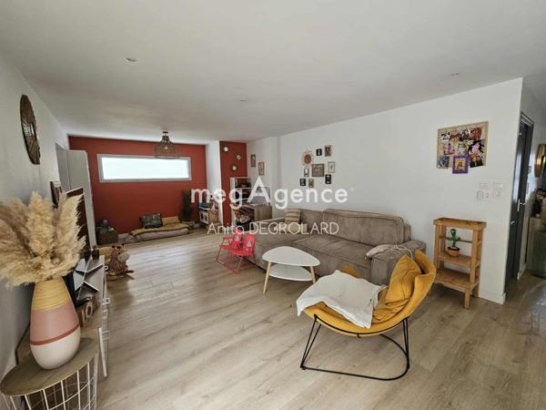 Maison à LA FERRIERE, 85280 - 5 pièces 145m²