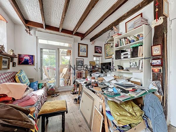 Maison individuelle Villeneuve Saint Georges 4 pièces sous-sol total.