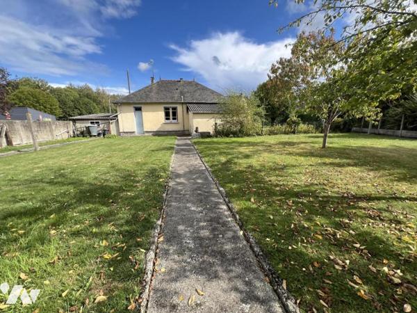 Maison de ville -CAULNES