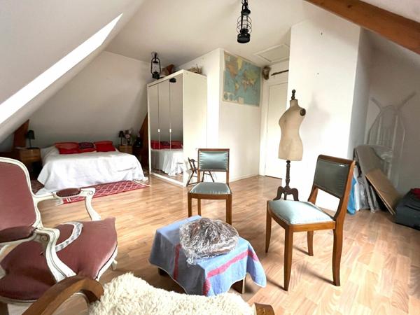 Maison à vendre    8 pièces • 210,10 m2 Beauvais