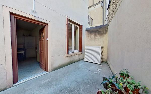 Appartement à vendre    2 pièces • 49 m2 Lyon 9