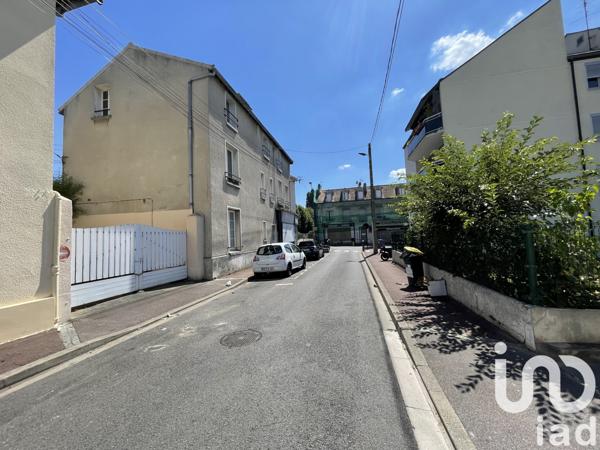 Immeuble à vendre 144 m² Livry-Gargan