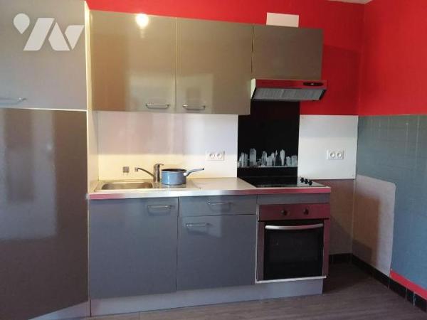 A 15 MNS DE BLOIS, PAVILLON DE BONNE CONSTRUCTION, TERRAIN 802 M²
PAVILLON SUR SOUS-SOL AVEC G...