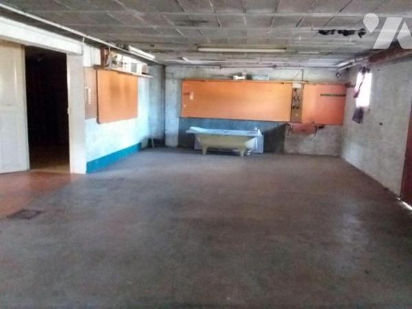 A 15 MNS DE BLOIS, PAVILLON DE BONNE CONSTRUCTION, TERRAIN 802 M²
PAVILLON SUR SOUS-SOL AVEC G...