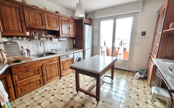 Appartement à vendre    3 pièces • 97,94 m2 Grenoble