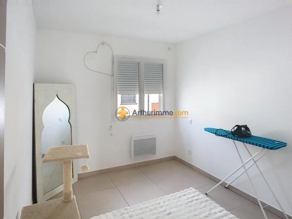 Vente                                                      Appartement
                        
                     4 pièces                      77 m2                     à Perpignan