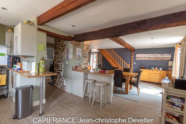 Maison à vendre proche de GORRON (53) 3 chambres sur terrain de 2400 m2