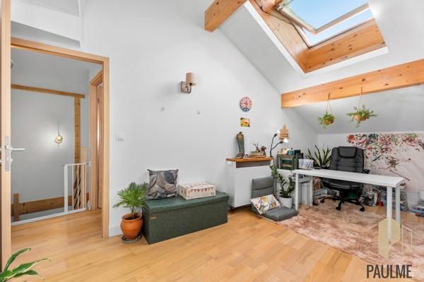MAISON DE VILLAGE T4 EN TRIPLEX – 131,60 M² – TERRASSE – 2 STATIONNEMENTS – SERGY 01630