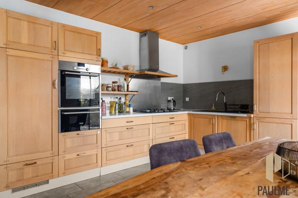 MAISON DE VILLAGE T4 EN TRIPLEX – 131,60 M² – TERRASSE – 2 STATIONNEMENTS – SERGY 01630