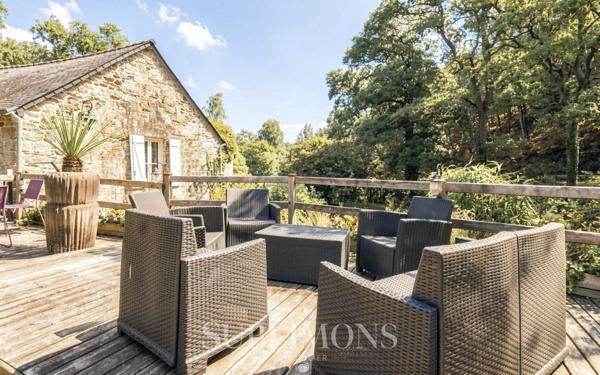 Maison 11 pièces 220 m²