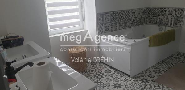 Maison à LAVAL, 53000 - 5 pièces 140m²