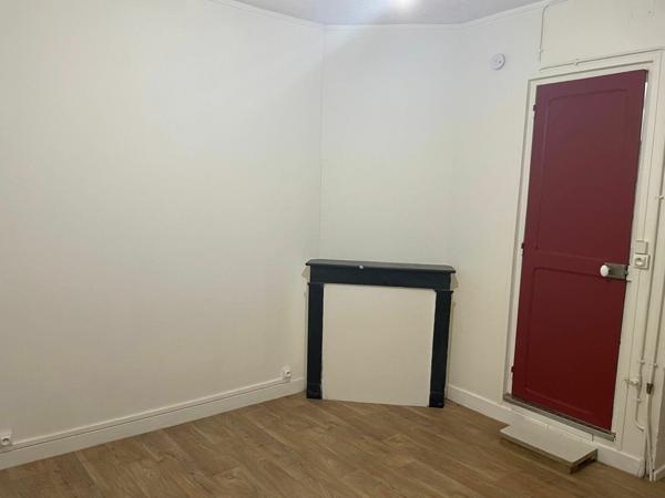 Appartement à louer    2 pièces • 43 m2 Cosne-Cours-sur-Loire