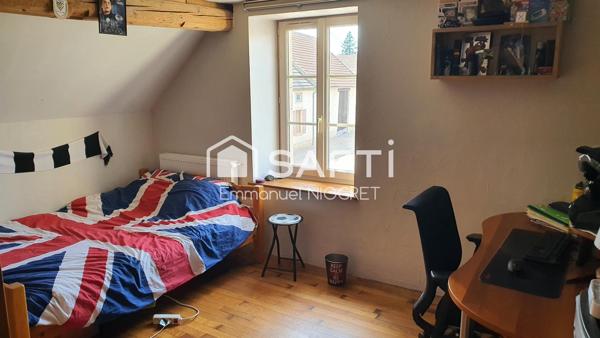 Très belle maison de village en pierre T7 avec 4 chambres