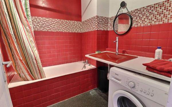 Appartement à vendre    2 pièces • 50,98 m2 Paris 19