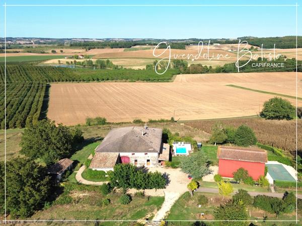 Propriété en Pierre 568m² - 2 Maisons d'habitation - 3 Gîtes - 2 Piscines sur 3,5 Ha de terrain