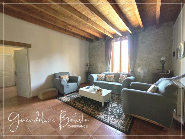 Propriété en Pierre 568m² - 2 Maisons d'habitation - 3 Gîtes - 2 Piscines sur 3,5 Ha de terrain