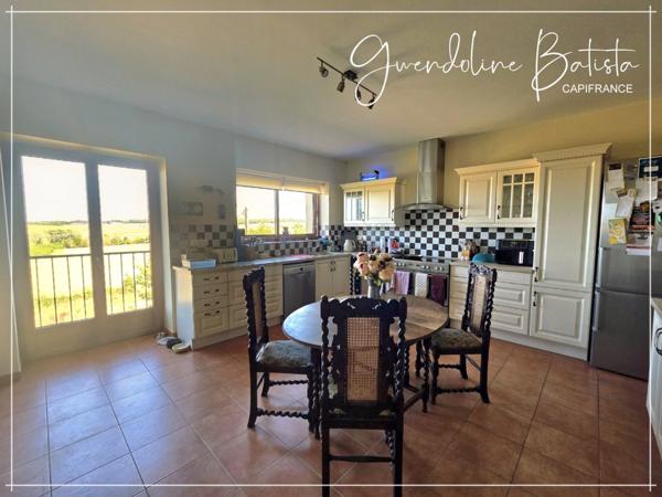 Propriété en Pierre 568m² - 2 Maisons d'habitation - 3 Gîtes - 2 Piscines sur 3,5 Ha de terrain