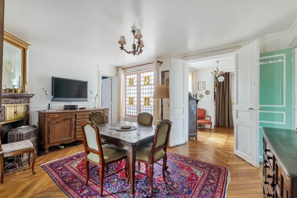 Appartement Paris 18 e - PIGALLE / MARTYRS