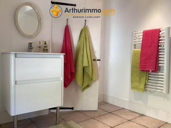 Vente                                                      Maison
                        
                     7 pièces                      203 m2                     à Cailhau
