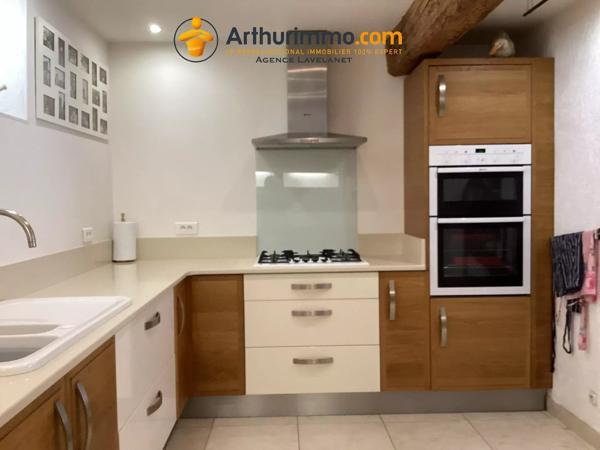 Vente                                                      Maison
                        
                     7 pièces                      203 m2                     à Cailhau
