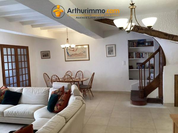 Vente                                                      Maison
                        
                     7 pièces                      203 m2                     à Cailhau