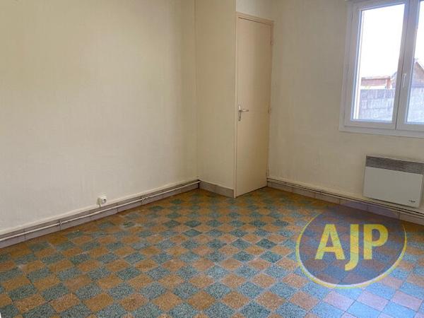 Location maison Saint Julien De Concelles : 575 € - AJP Immobilier Saint-Sébastien-sur-Loire