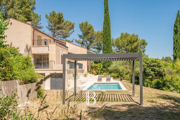 Aix-en-Provence, Maison 4 Chambres -  271 m² à vendre