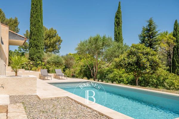 Aix-en-Provence, Maison 4 Chambres -  271 m² à vendre