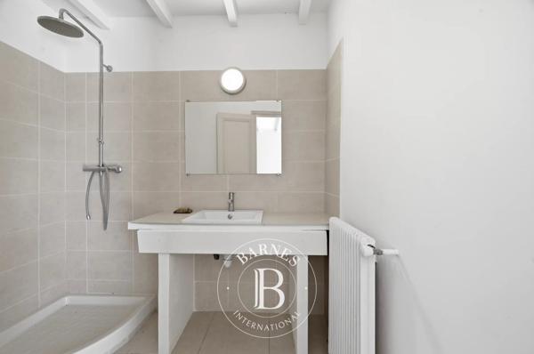 Aix-en-Provence, Maison 4 Chambres -  271 m² à vendre