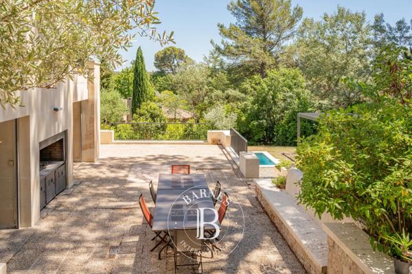 Aix-en-Provence, Maison 4 Chambres -  271 m² à vendre