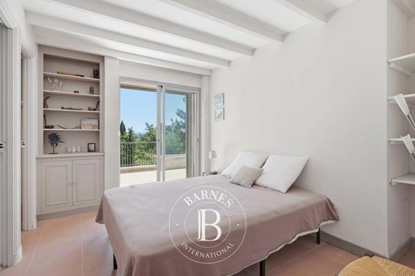 Aix-en-Provence, Maison 4 Chambres -  271 m² à vendre