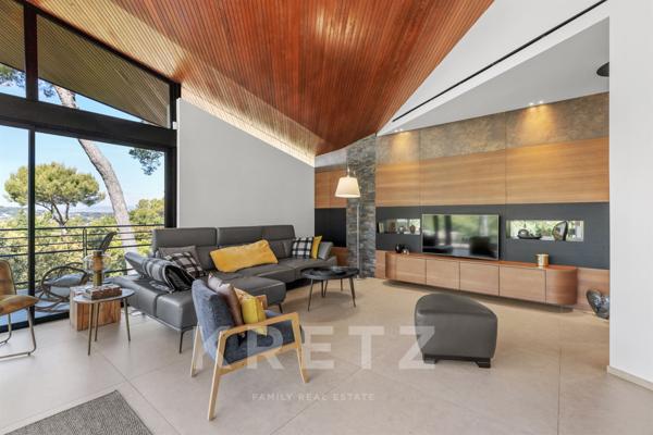 EXCLUSIVITE Villa d'architecte MOUGINS - Domaine fermé et sécurisé