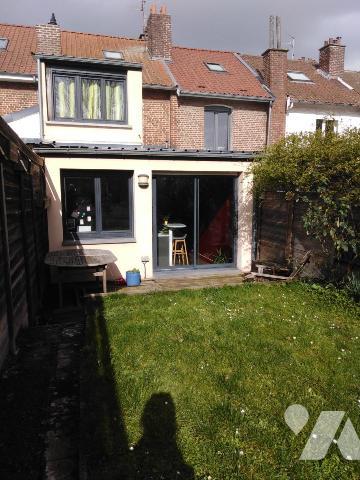 VALENCIENNES SECTEUR PRISE MAISON DE VILLE MITOYENNE RENOVEE