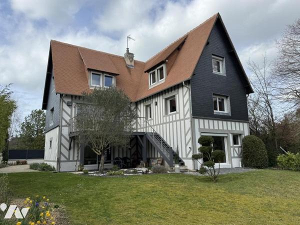 Proche plage, au calme Maison de 215m² 