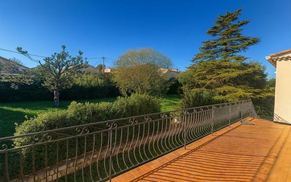 Maison à vendre    7 pièces • 184,92 m2 Aubagne