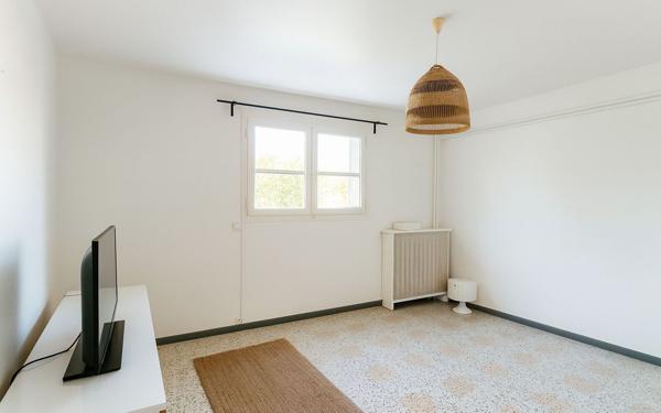 Maison à vendre    7 pièces • 184,92 m2 Aubagne