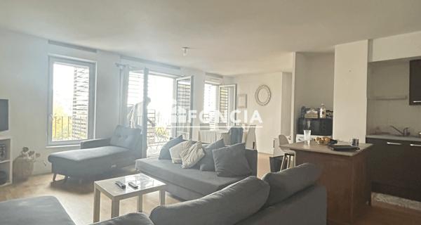 À vendre Appartement 4 pièces 88 m² - Cenon 33150
