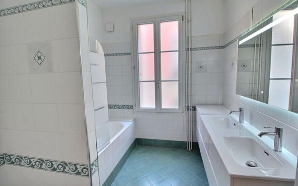 Maison à louer    7 pièces • 134 m2 Vincennes