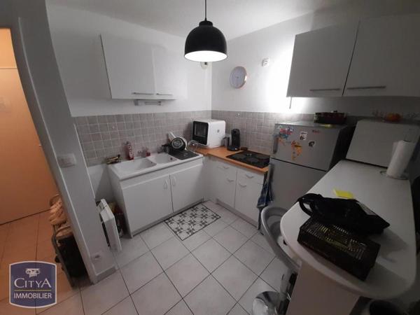 Appartement à louer 2 pièces 44.01m²